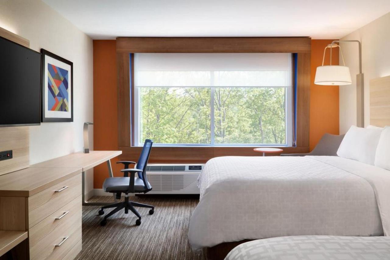 Holiday Inn Express & Suites - Madison West - Middleton By Ihg Экстерьер фото